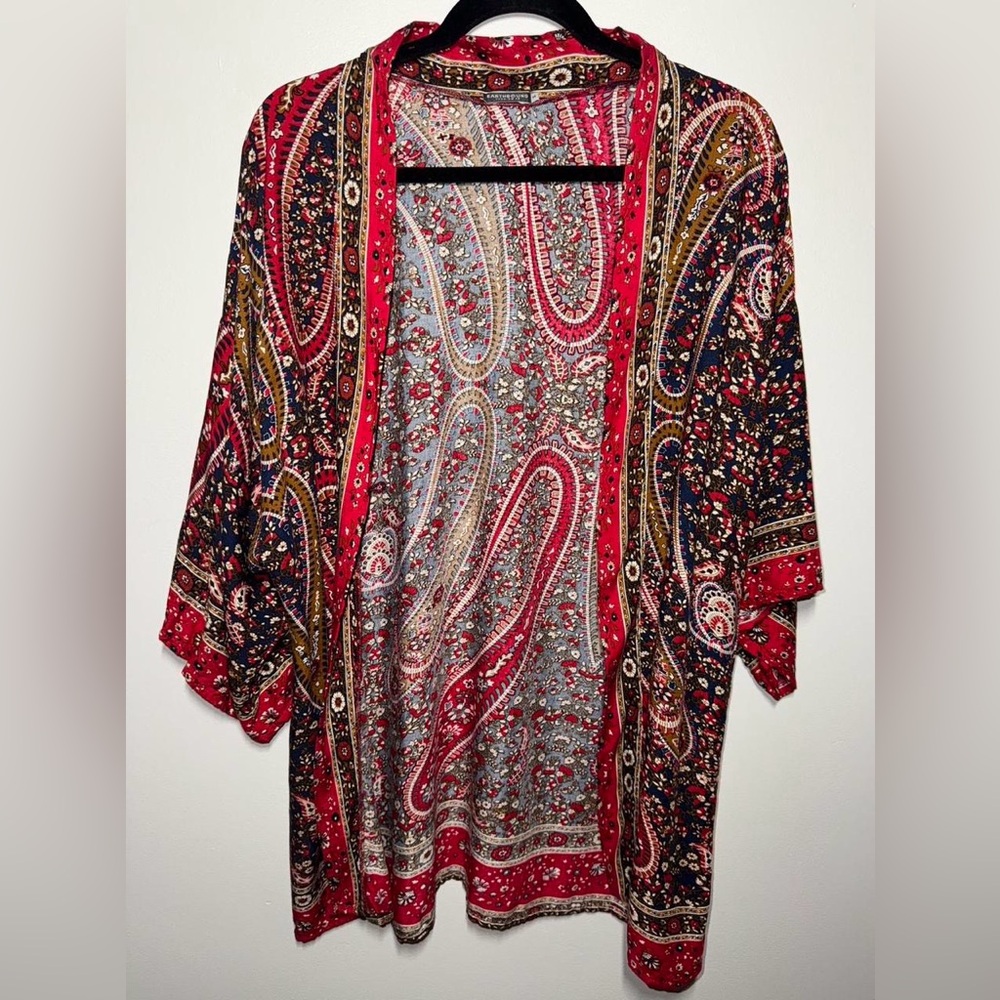 EARTHBOUND Multicolor Paisley Kimono